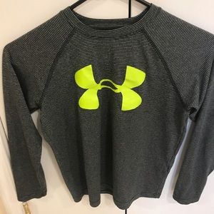 Boys Med Under Armour shirt